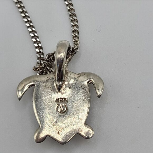 .925 Silver Sea Turtle Pendant Necklace with Abalone Inlay - Picture 7 of 7